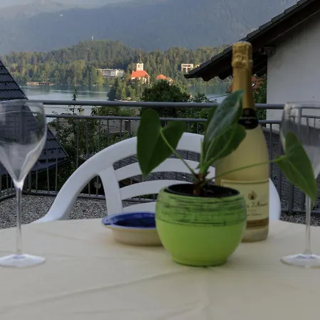 Mavrica דירה בלד